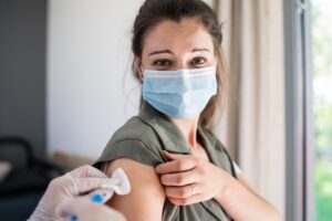 ¿Cuáles son las vacunas COVID19 aceptadas en Canadá, Australia y Europa?